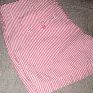 Vineyard Vines shorts